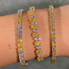 Alternating Yellow and Colorless Pear Diamond Bracelet