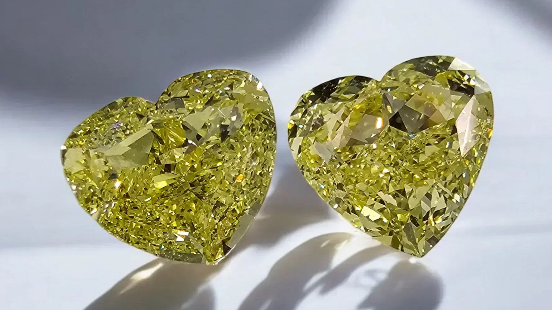 Romance in Every Cut: The Beauty of Heart Shape Diamonds – Rare Colors