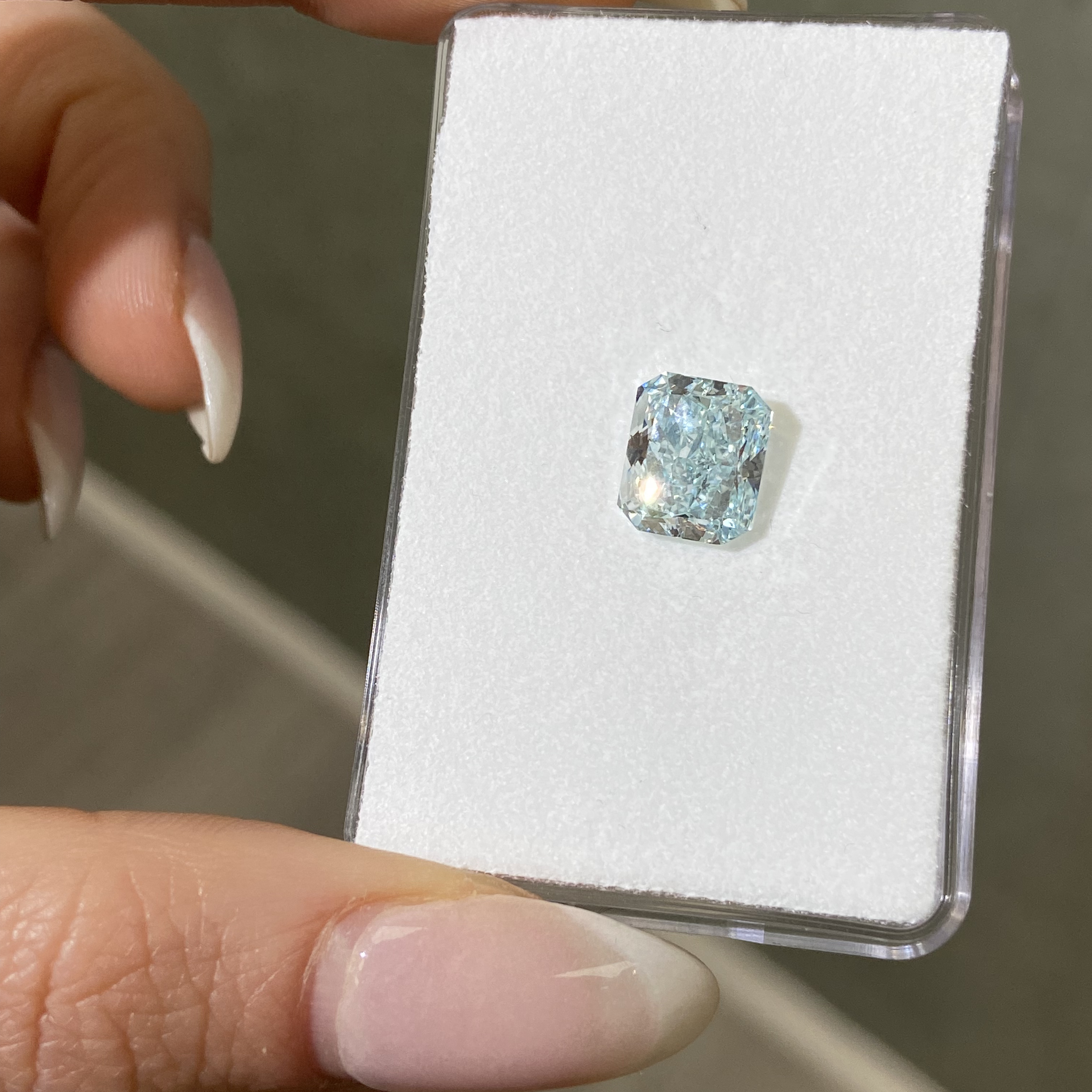 Blue Diamonds: Rarity, Value & Buying Guide | Rare Colors