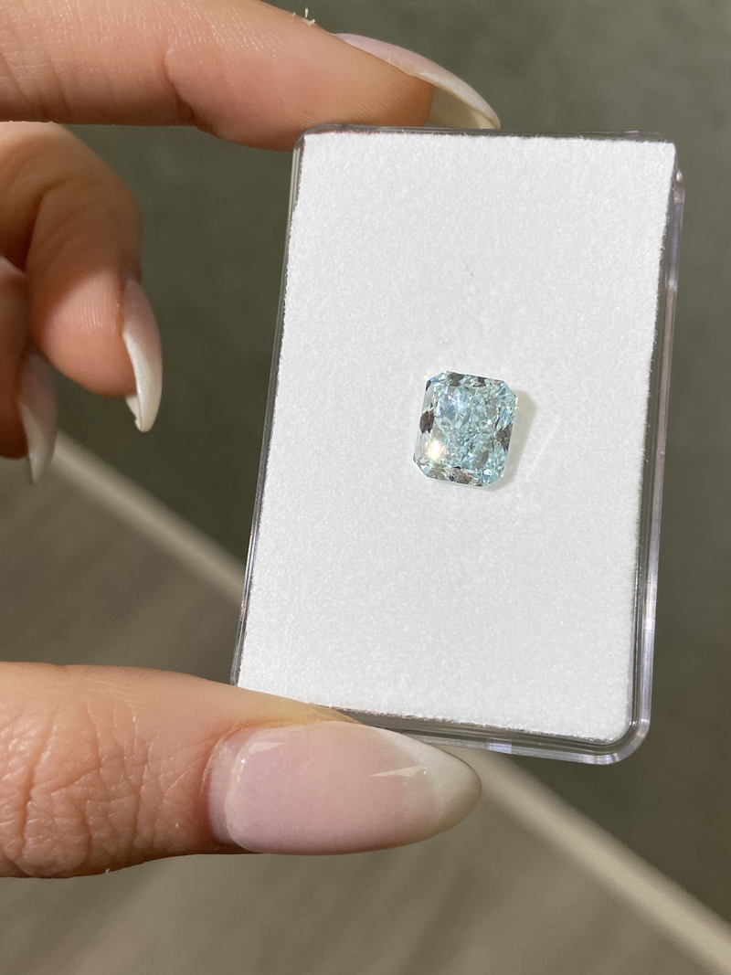 Blue Diamonds: Rarity, Value & Buying Guide | Rare Colors