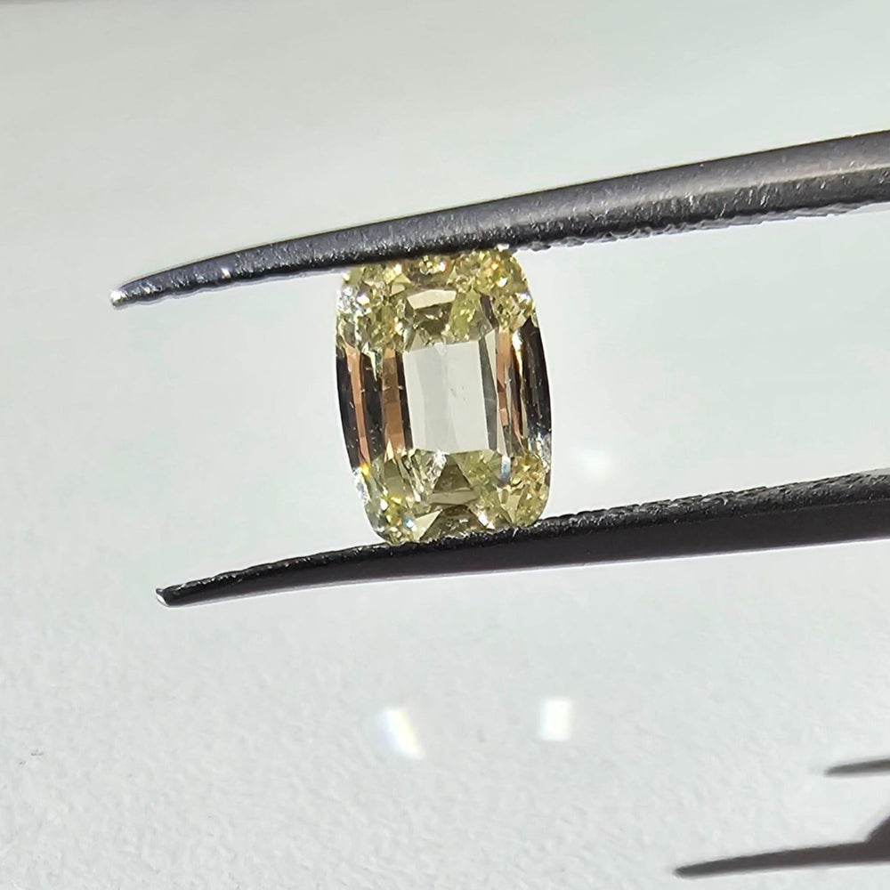 1ct Fancy Light Yellow Radiant diamond loose stone, handcrafted by Rare Colors by Namdar