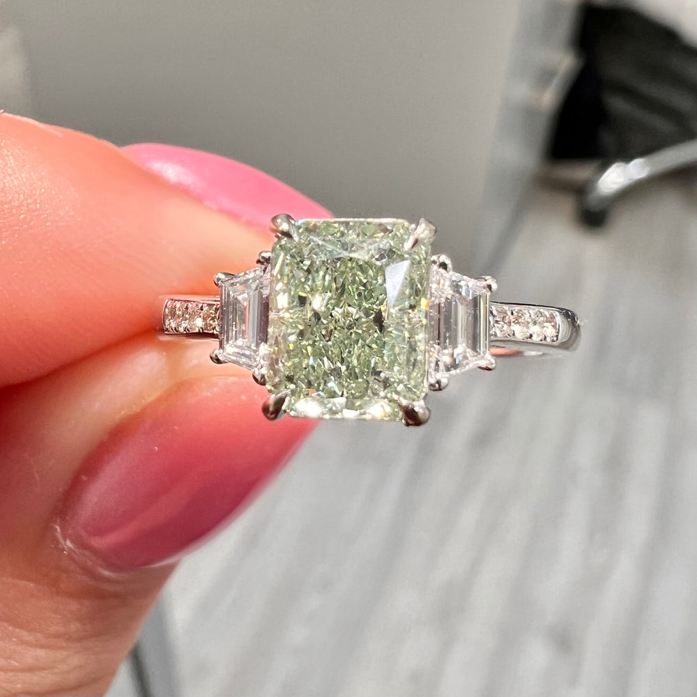 Natural 2ct Green diamond ring — Rare Colors by Namdar NYC