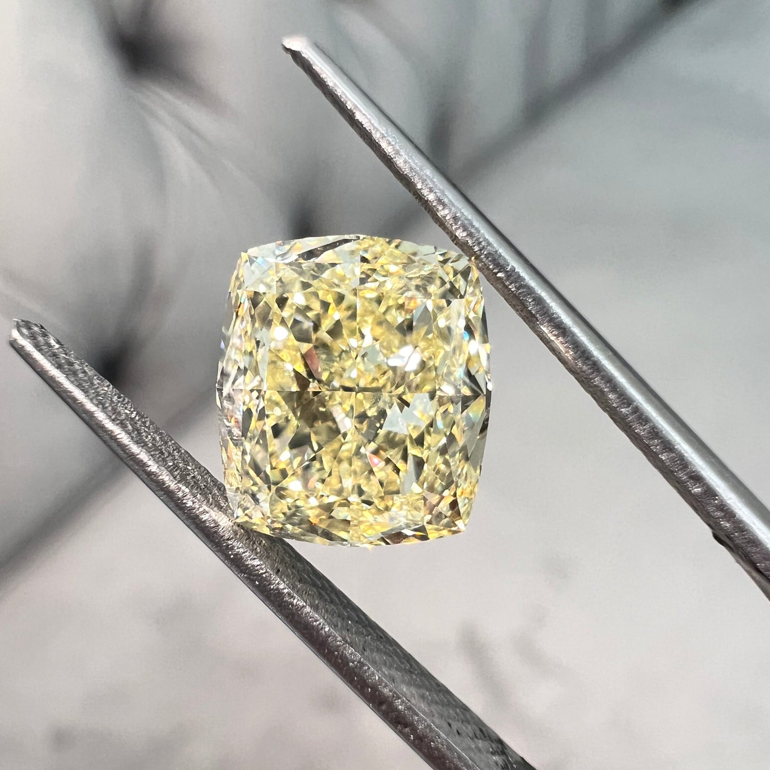 3.54ct Fancy Light Yellow Cushion diamond loose stone, handcrafted by Rare Colors by Namdar