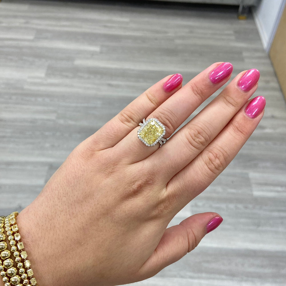 Rare Colors by Namdar 9.04ct Light Yellow Radiant diamond engagement ring, New York City