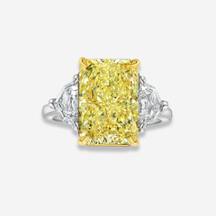 Elongated Radiant  Fancy yellow Engagement Ring