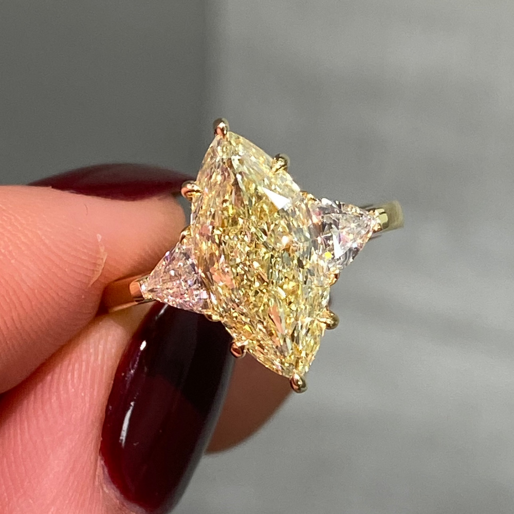 Rare Colors by Namdar 3.34ct Light Yellow Marquise diamond engagement ring, New York City