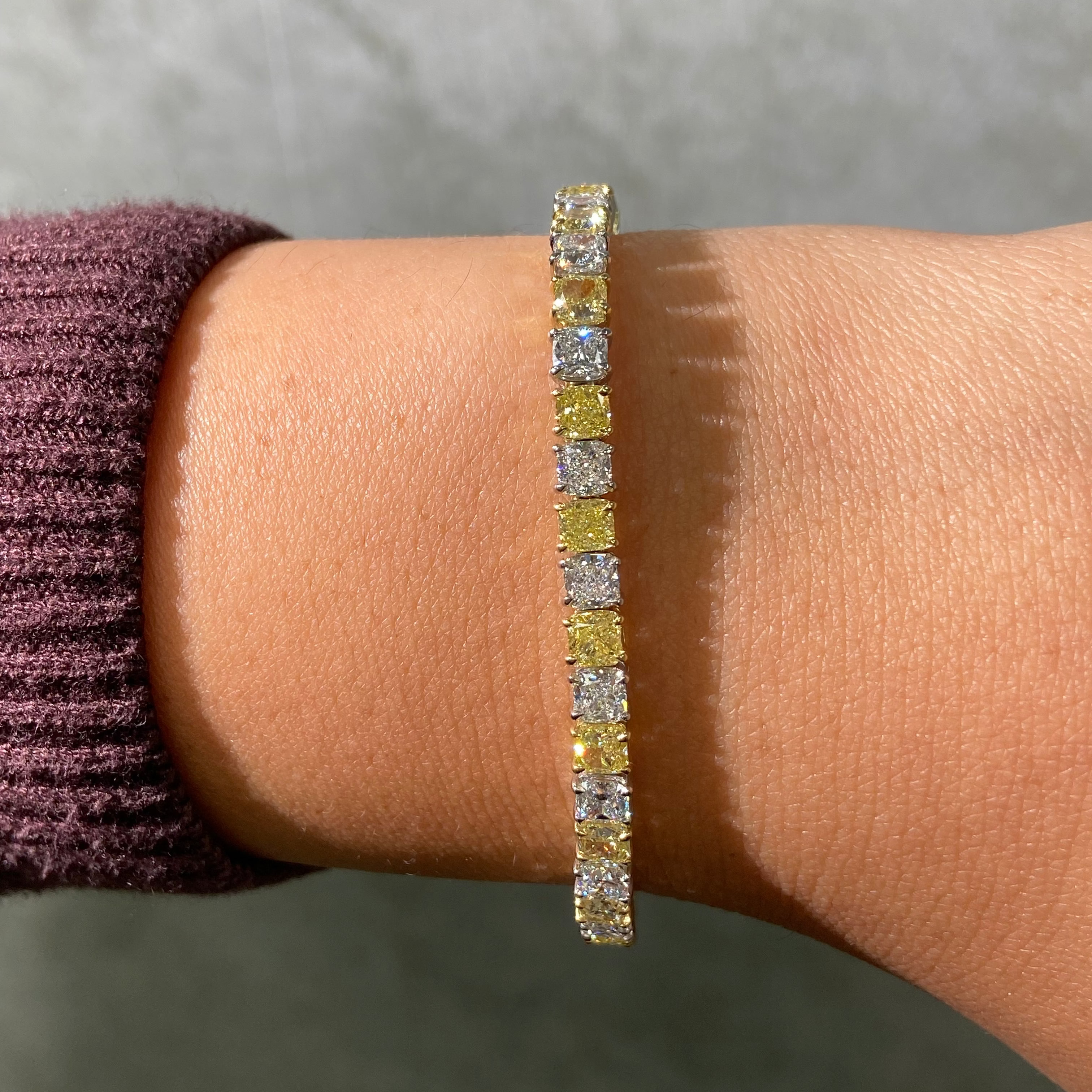 11ct Alternating Yellow and Colorless Diamond Tennis Bracelet