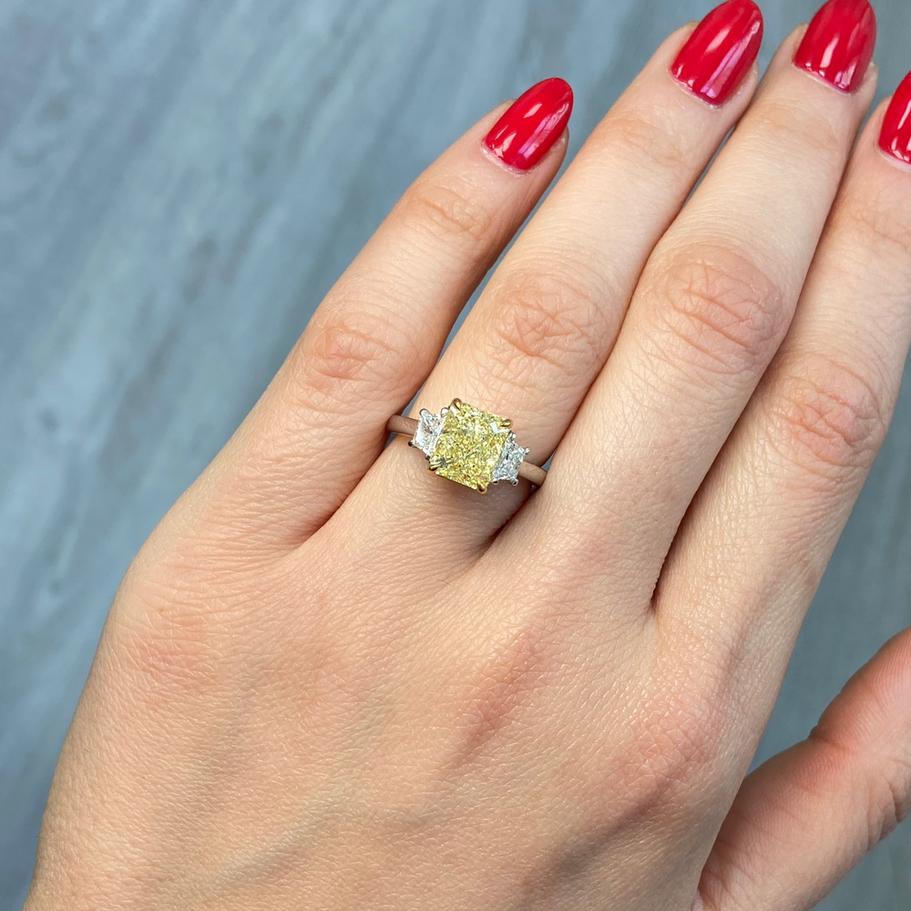 2.5ct Fancy Yellow Elongated Radiant Diamond Engagement Ring
