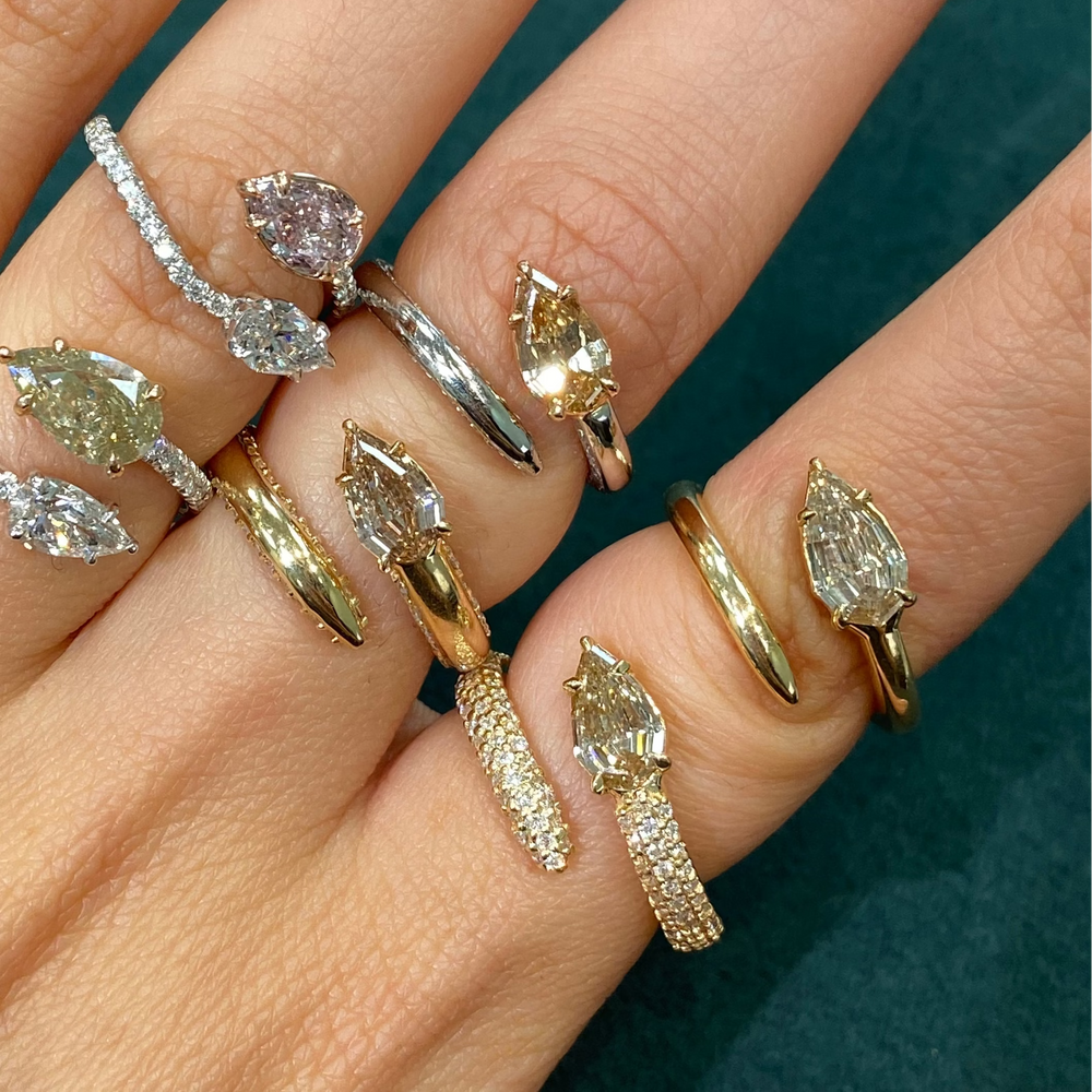 Champagne Diamond Gold Spiral Ring