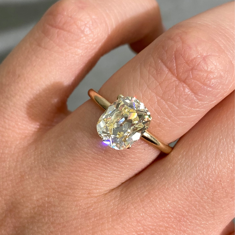 2.7ct Old Mine Brilliant Light Yellow Diamond