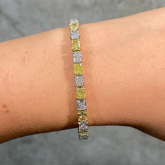 17 Carat Alternating Yellow and Colorless East West Radiant Diamond Bracelet