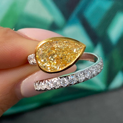 Yellow DIamond in Bezel Spiral Ring
