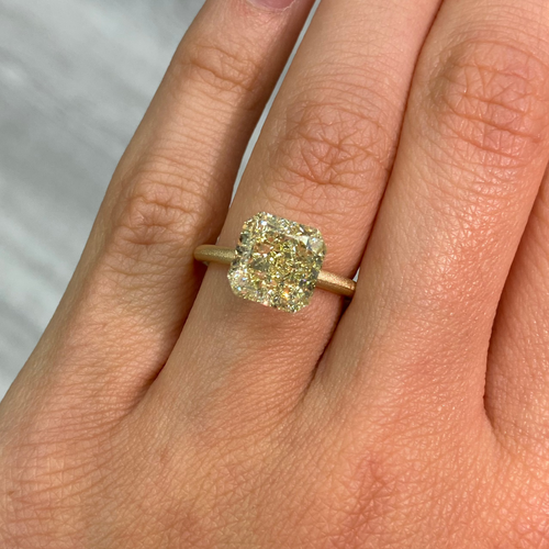 5.02ct Fancy Yellow Radiant Cut Diamond