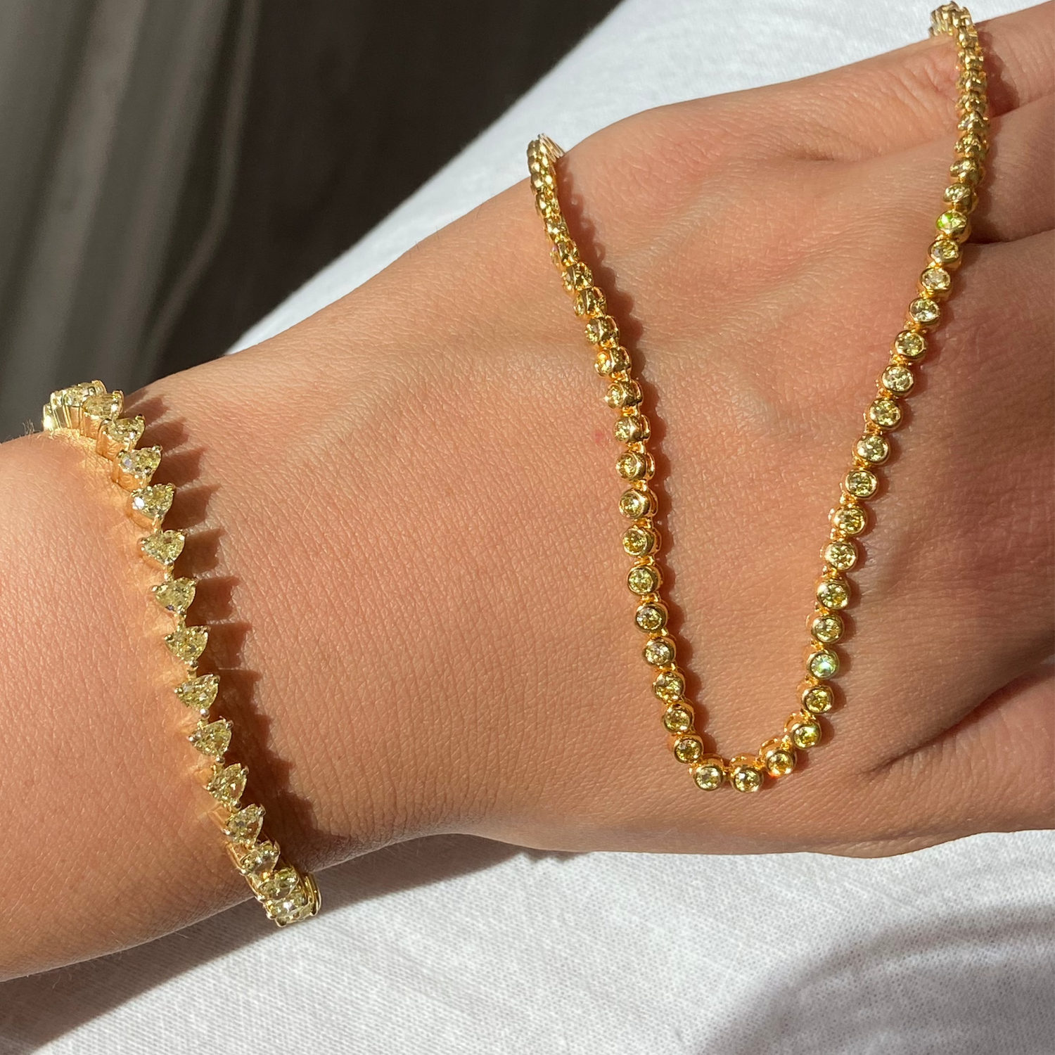 Rare Colors by Namdar Intense Yellow Round diamond necklace, New York City