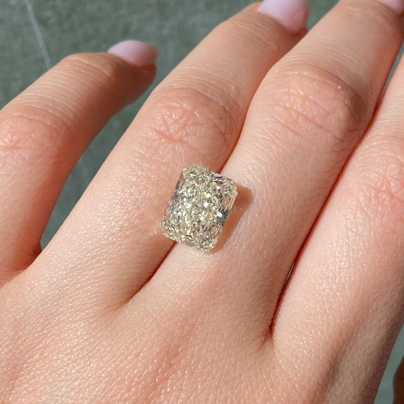 6.01 Carat Light Yellow Elongated Radiant Cut Diamond