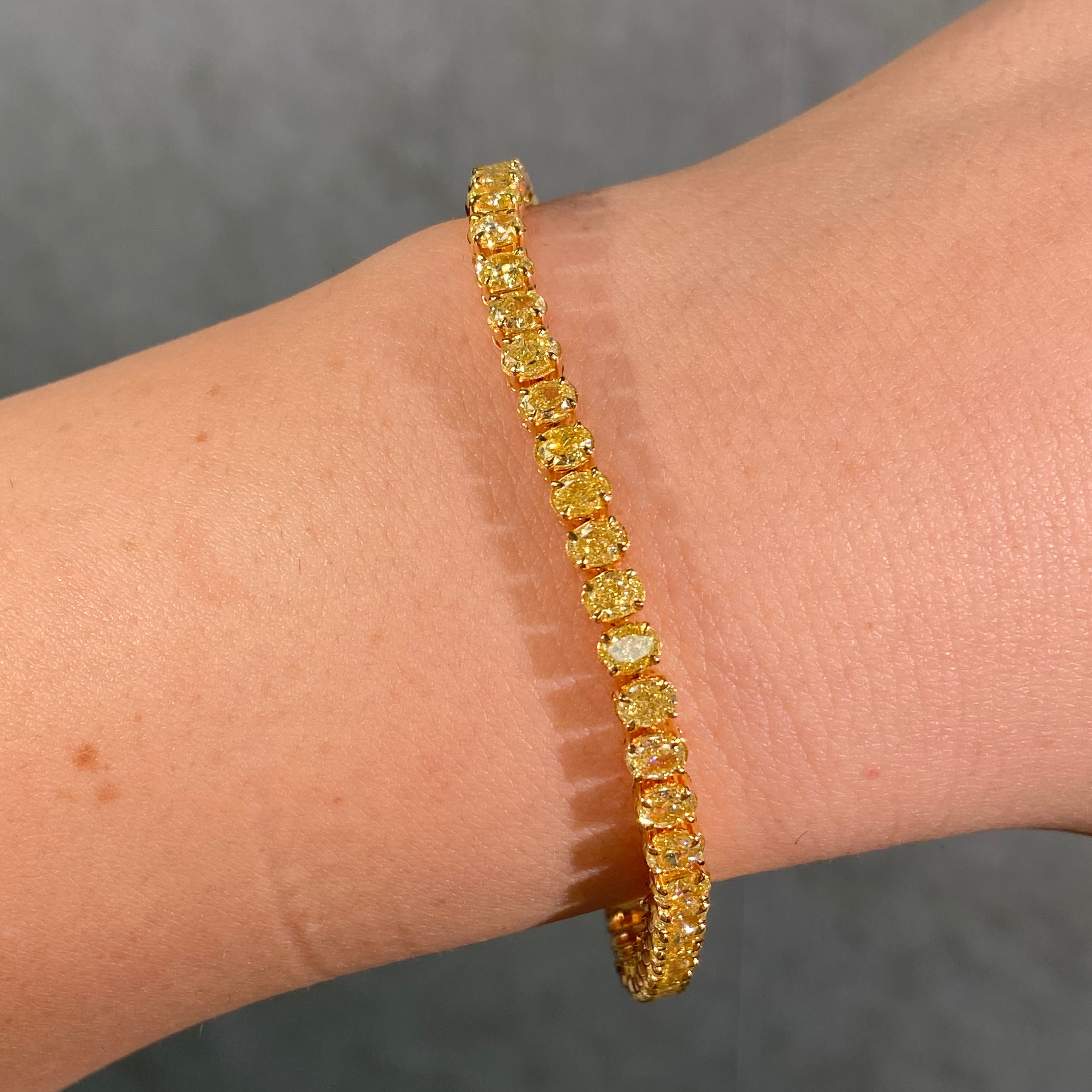9 Carat Fancy Yellow Oval Diamond Tennis Bracelet