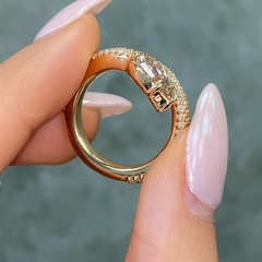 Champagne Diamond Pavé Spiral Ring