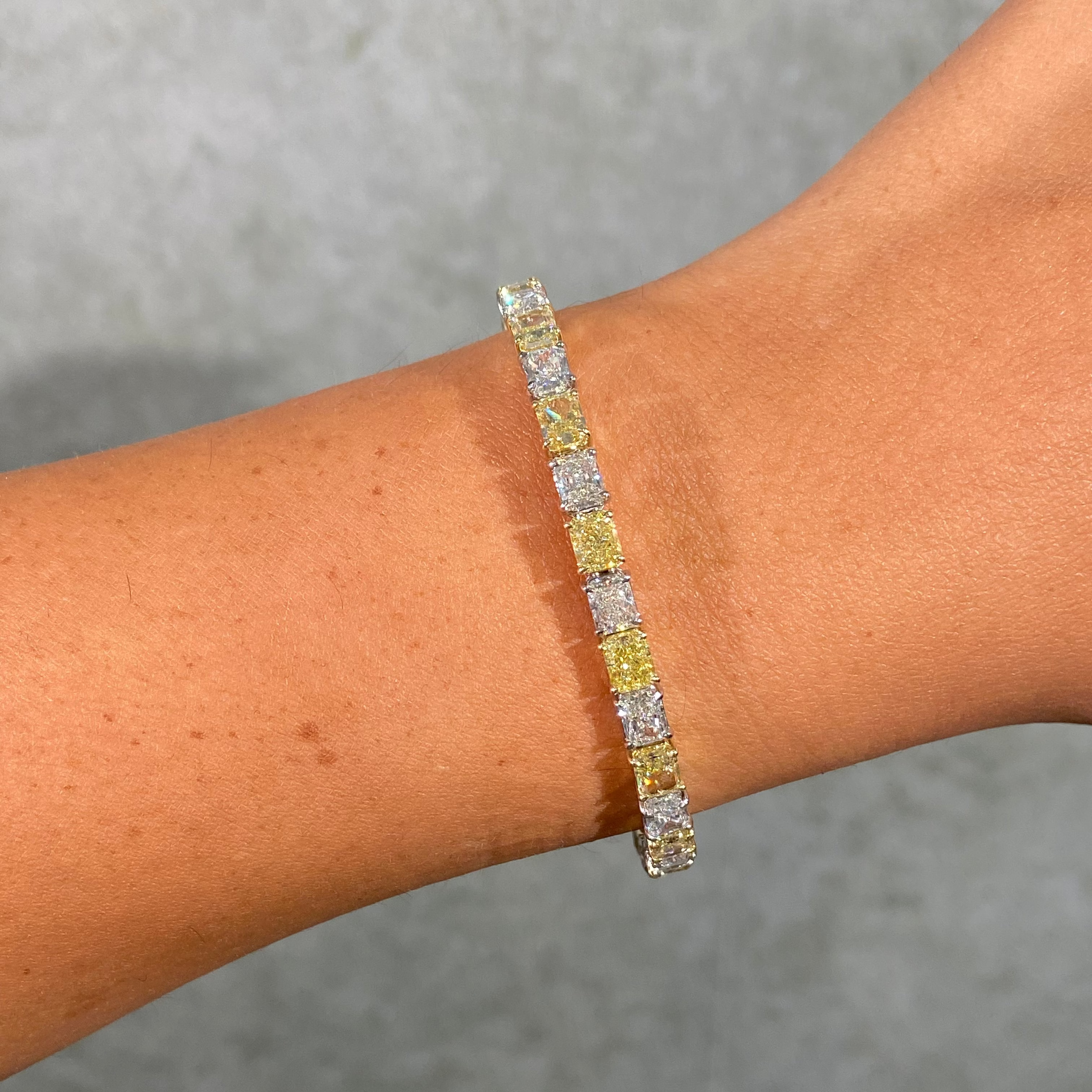17ct GIA Alternating Yellow and Colorless East West Radiant Diamond Bracelet