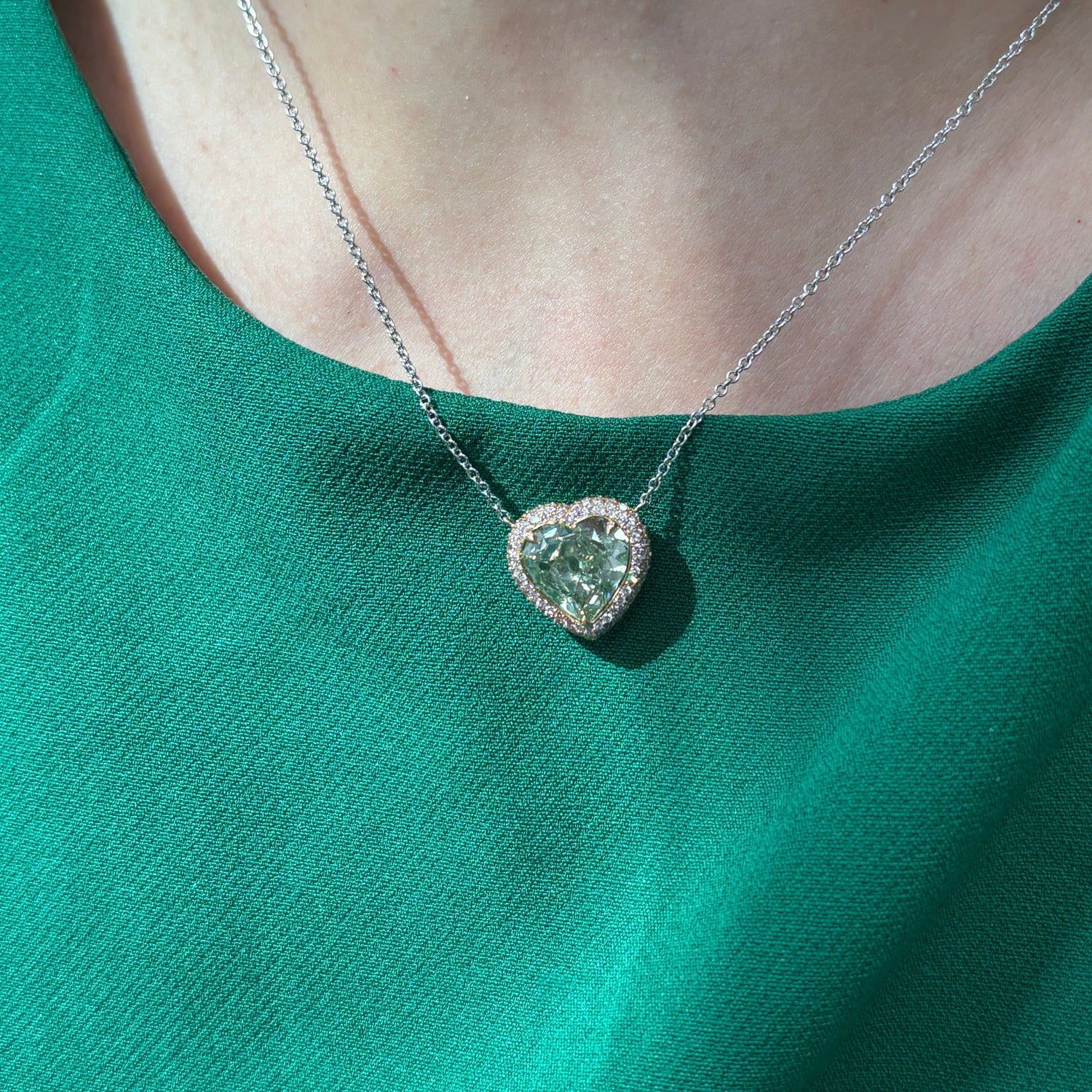 Green Heart pendant necklace — color diamond specialists Rare Colors by Namdar