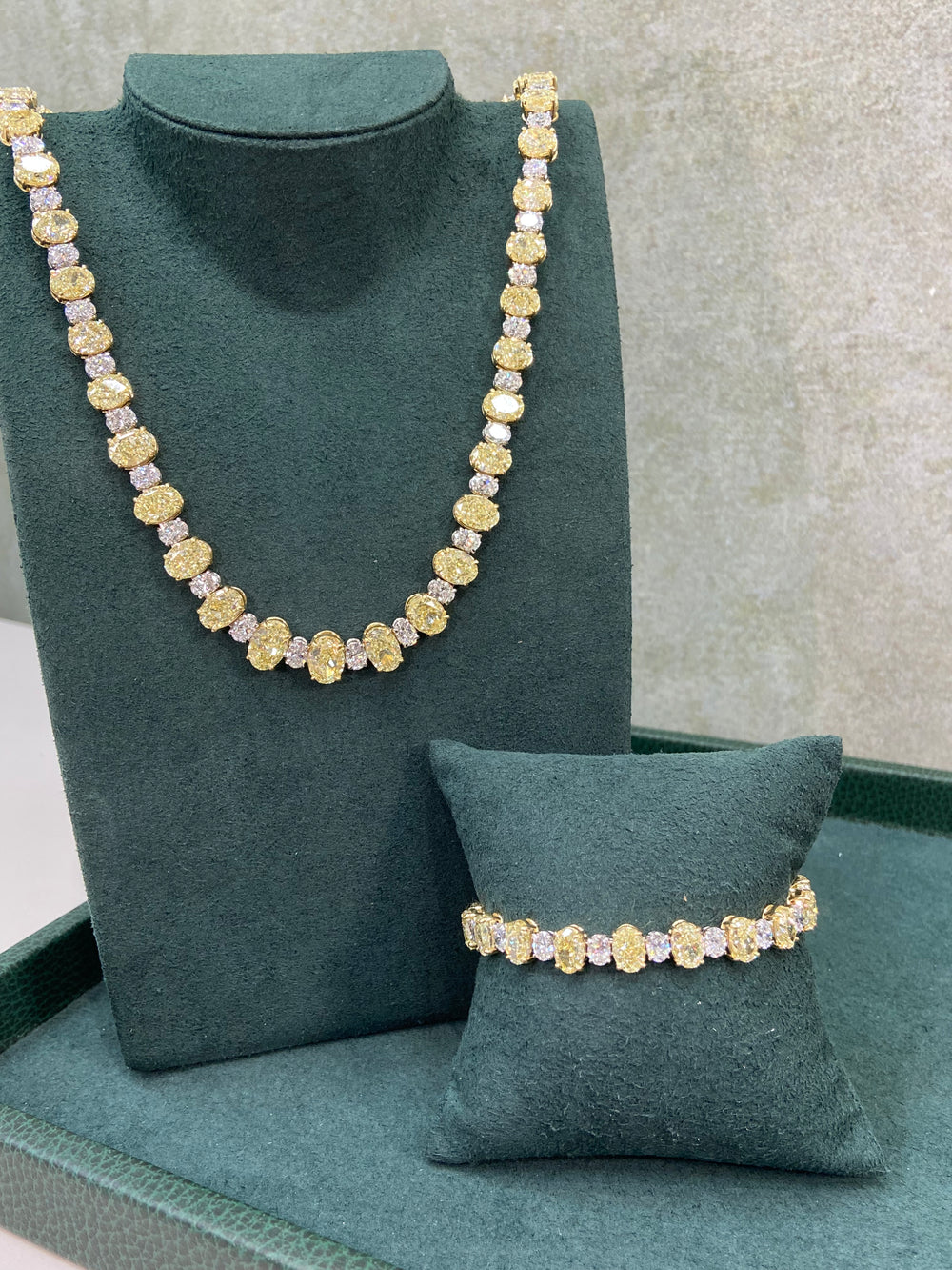 70ct Yellow Oval necklace — color diamond specialists Rare Colors by Namdar