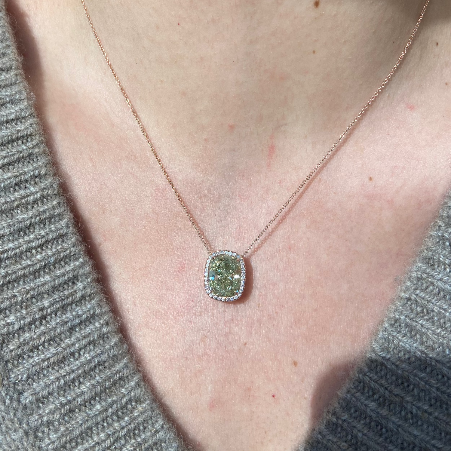 5.83ct Green Cushion pendant — color diamond specialists Rare Colors by Namdar
