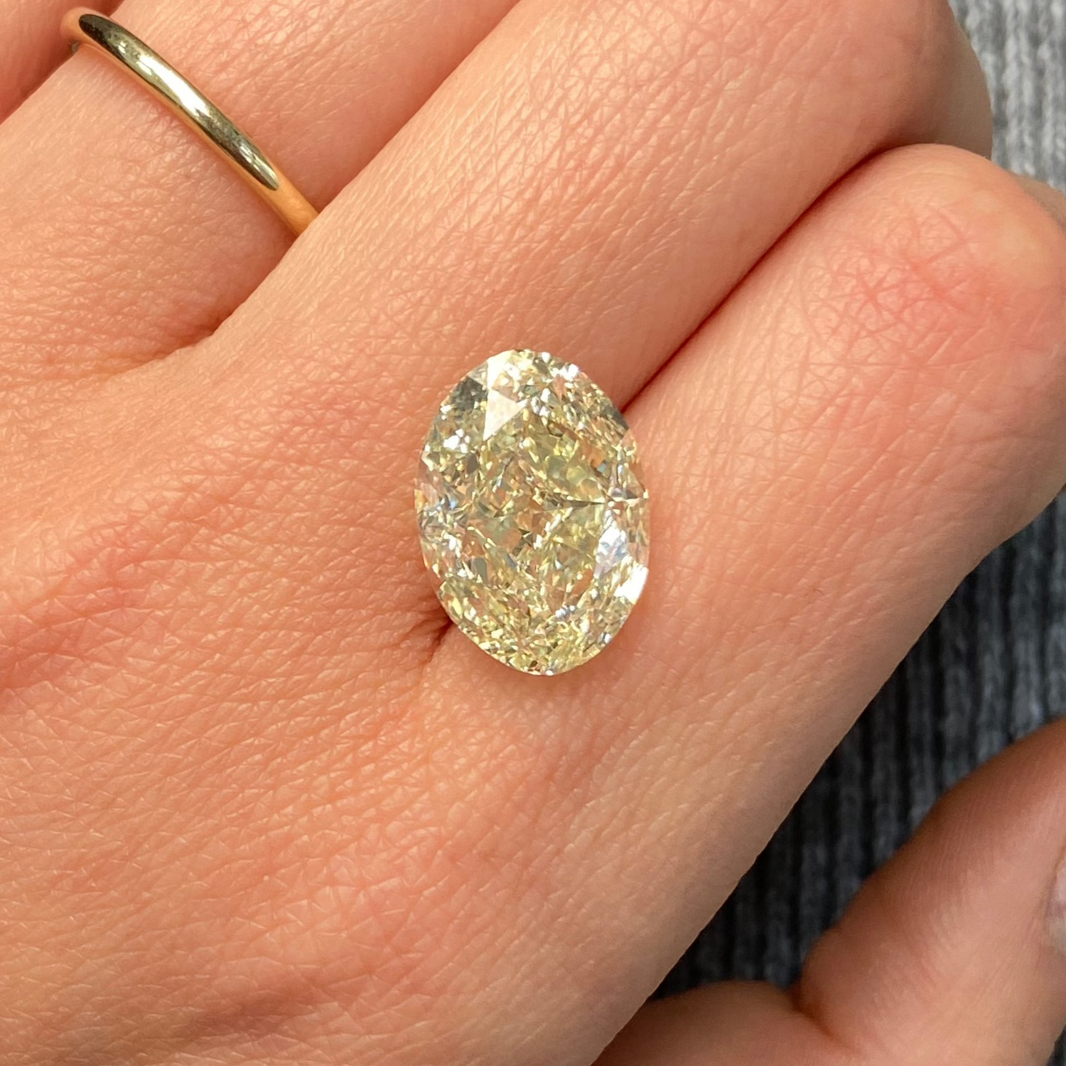 GIA 11.07ct Light Yellow Oval diamond loose stone at Rare Colors by Namdar, 5th Avenue New York