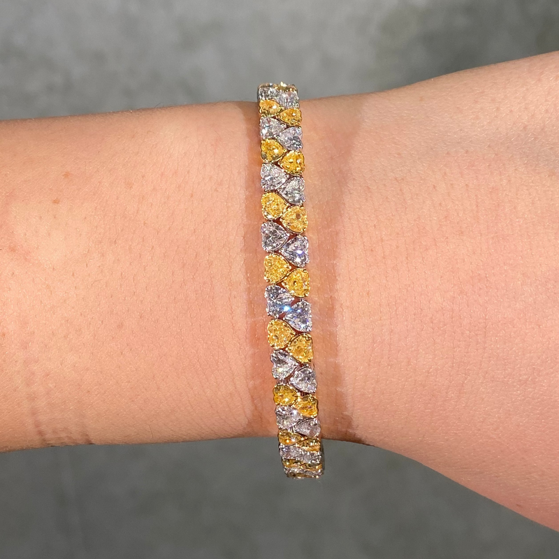 16 Carat Yellow and Colorless Heart Diamond Tennis Bracelet