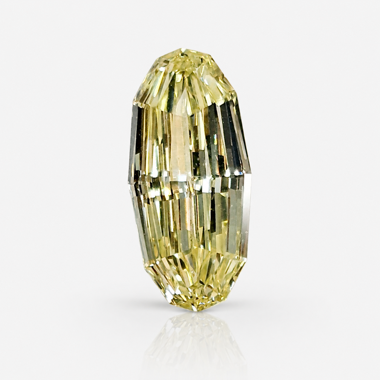 GIA 1.10ct Oval diamond loose stone at Rare Colors by Namdar, 5th Avenue New York