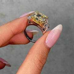 video of 10 carat fancy light yellow diamond ring