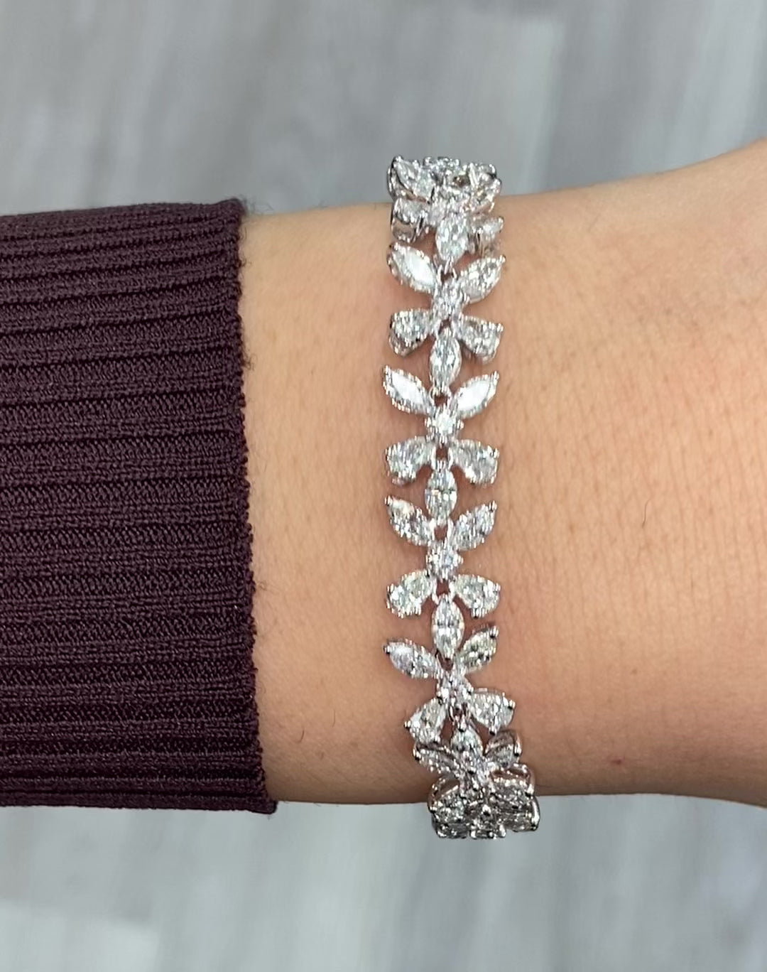 Elegant white diamond bracelet. tennis bracelet. floral diamond bracelet.