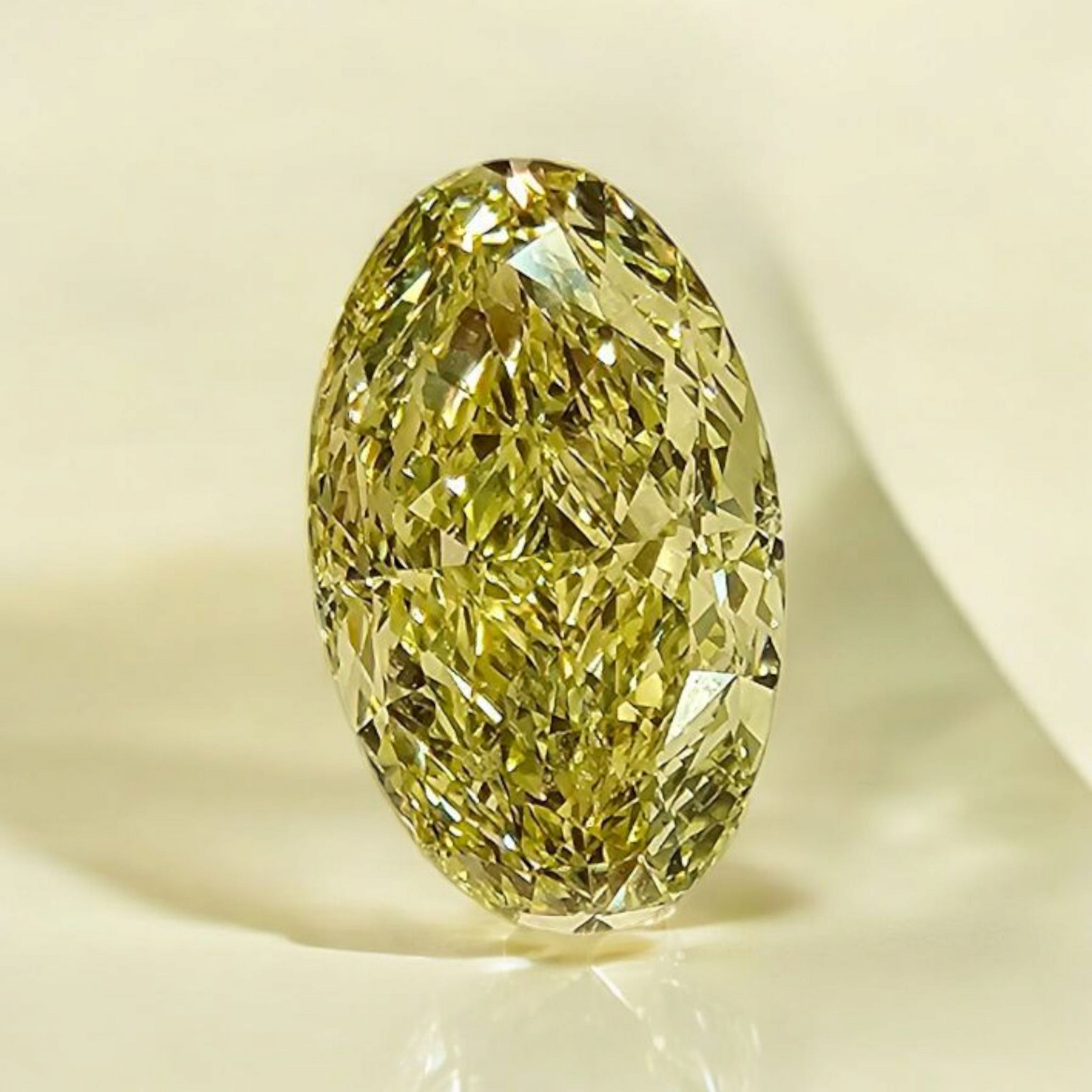 Rare Colors by Namdar 2.00ct Fancy Yellow Oval diamond loose stone, New York City