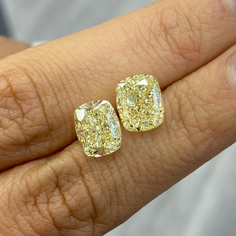Rare Colors by Namdar 3ct Fancy Light Yellow Cushion diamond loose stone, New York City