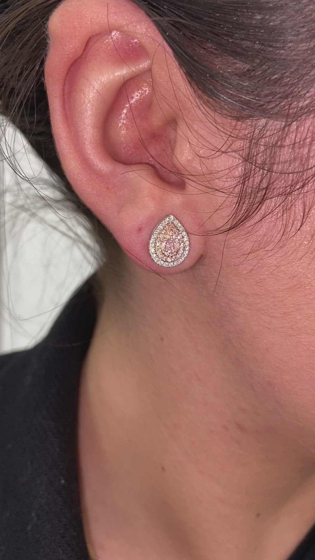 Unique pink diamond pendant. pink diamond necklace. light pink diamonds. light pink pear shape. diamond pendant. pear diamond pendant. 