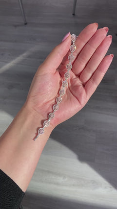Pink diamond bracelet. pink diamond pear shape bracelet. Pink tennis bracelet. Natural pink diamond bracelet.
