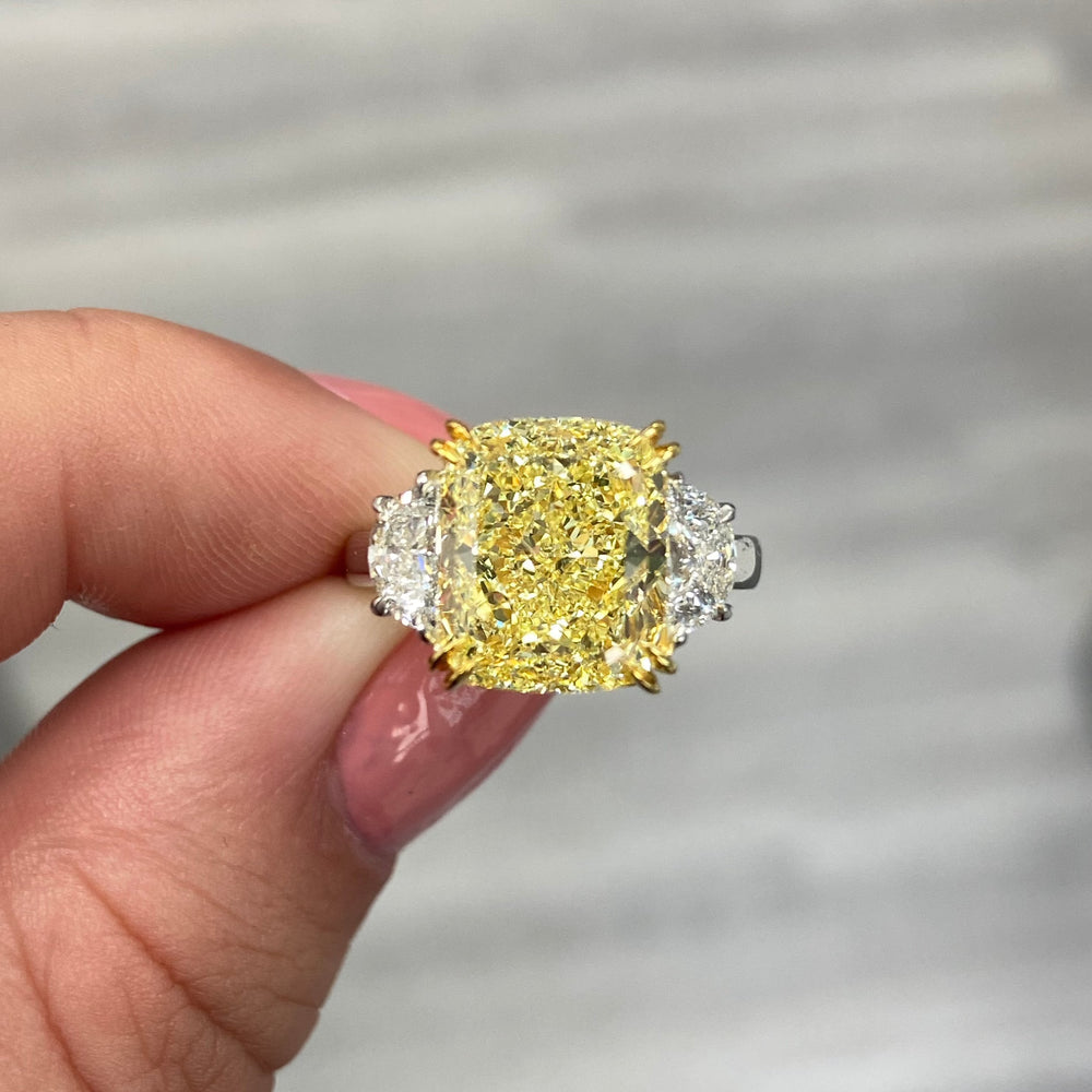 Natural 5.61ct Fancy Yellow diamond ring — Rare Colors by Namdar NYC